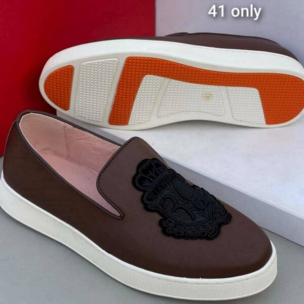 Men's shoes
