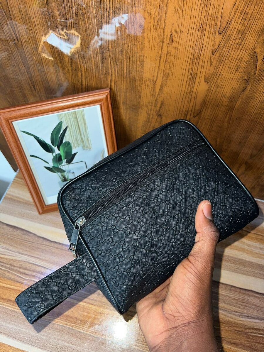 Pochette de Voyage Élégante