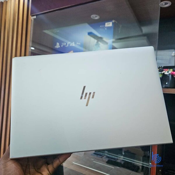 HP ELITEBOOK 840 G8