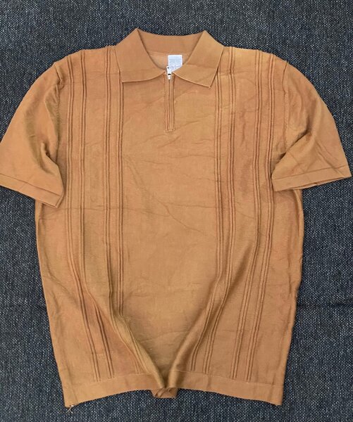 Polo vintage en daim doux
