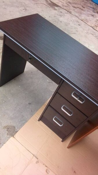 Office table