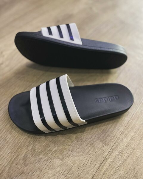 Claquette adidas