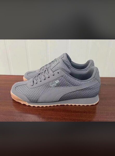 Puma sneaker