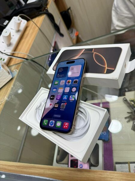 iPhone 16pro
