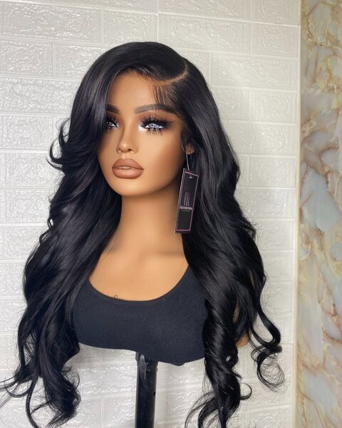 Wavy wig