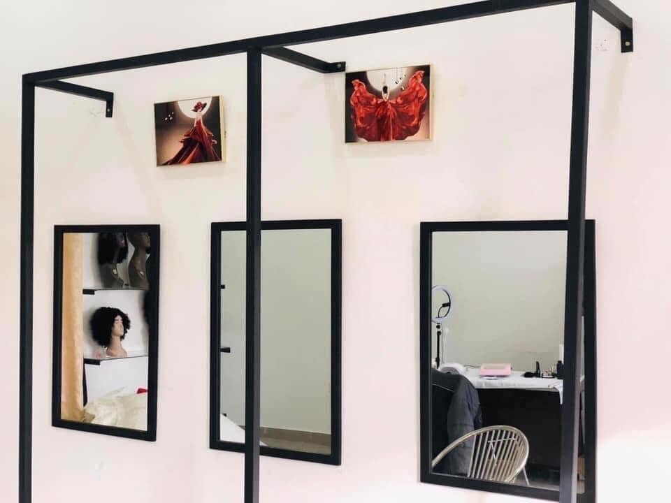 Polished mirror