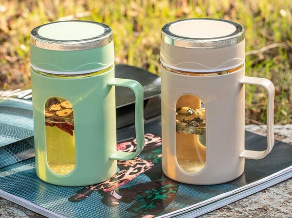 Glass tea cup