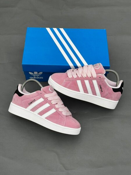 Adidas campus