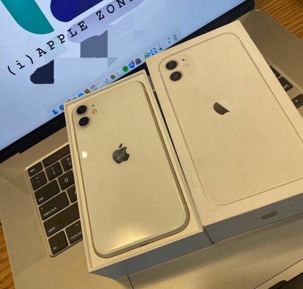 iPhone 11