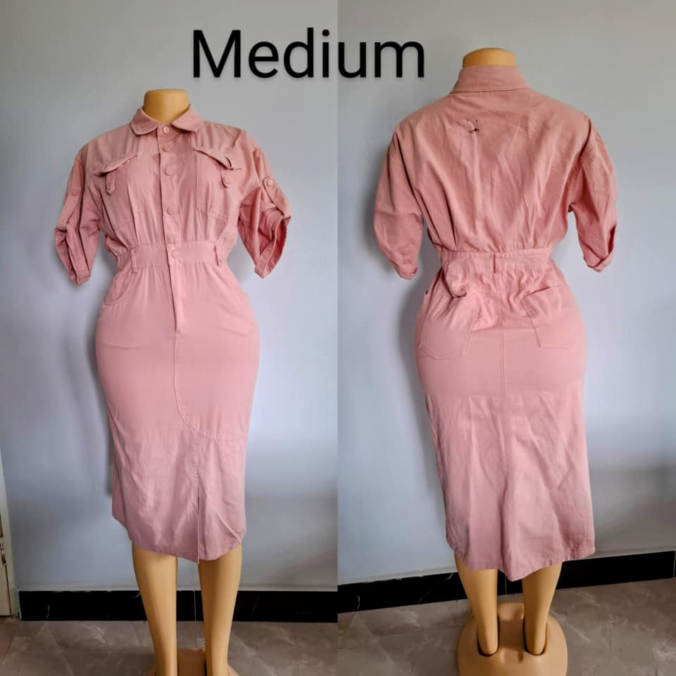 Robe rose