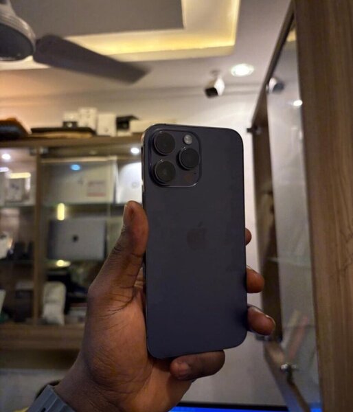 iPhone 15
