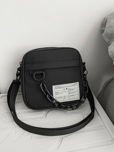 Sac bandoulière chaîne moderne
