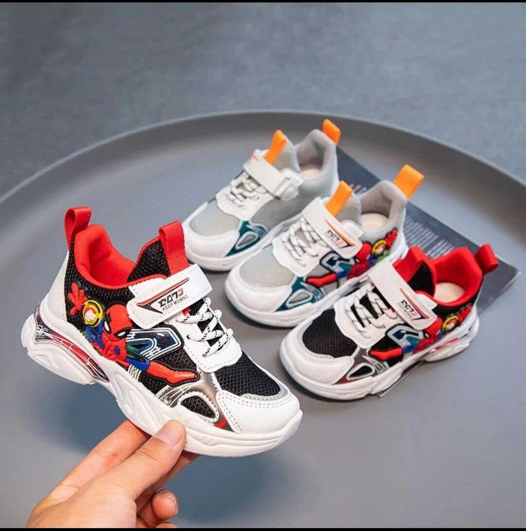 Baskets enfant