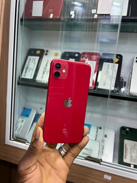 iPhone 11