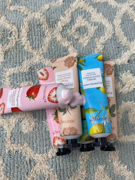 Handcream.