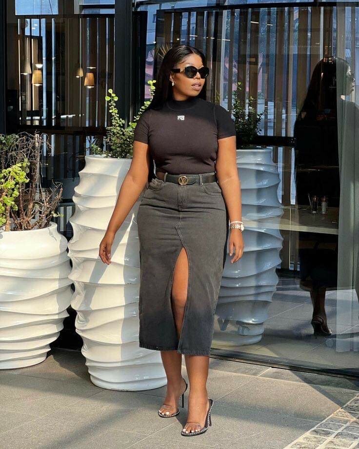 Denim black skirt