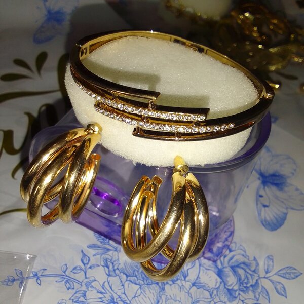 Bracelet+boucle d'oreilles