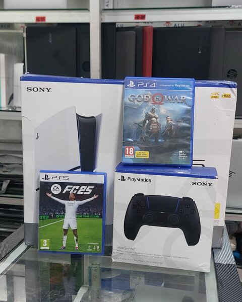 Ps5 slim casi neuf
