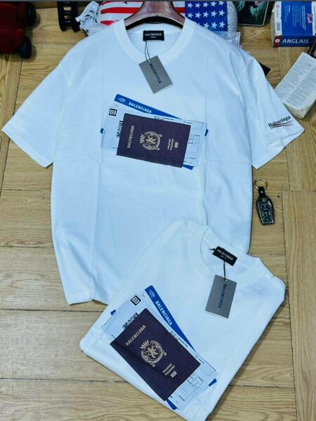 Unisex tees