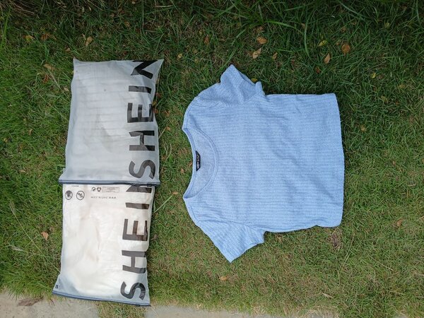 Crop tops
