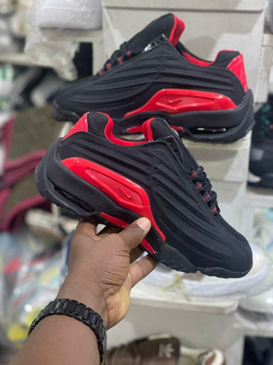 Nike Nocta