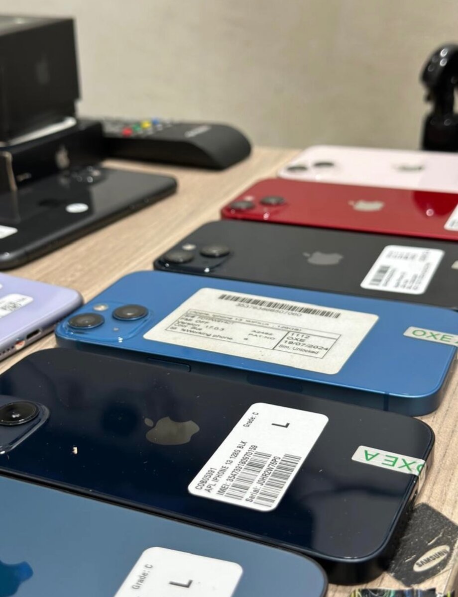 iPhone 13 simple