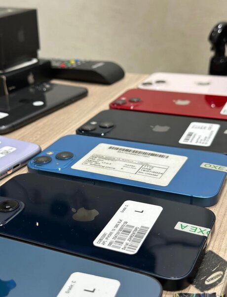 iPhone 13 simple