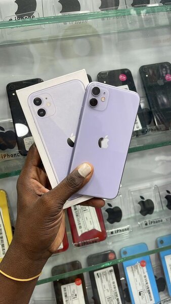 iPhone 11