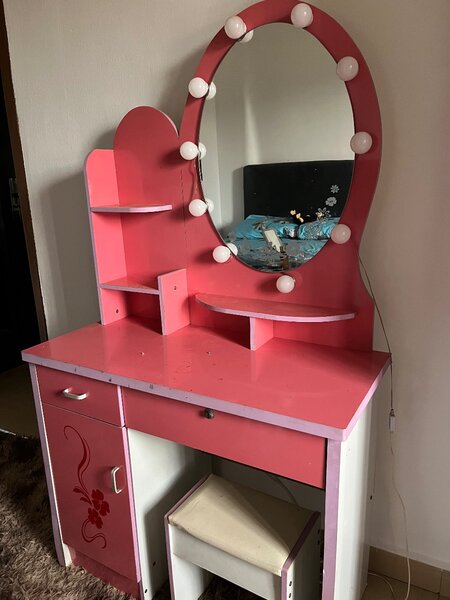 Dress mirror