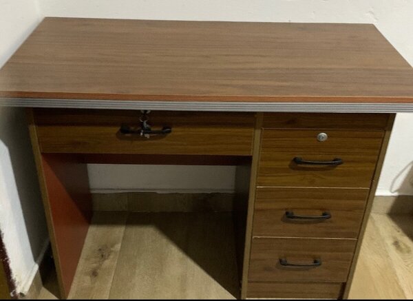 Office table