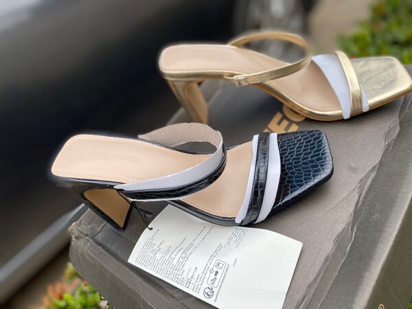 Sleek high heels ladies sandals