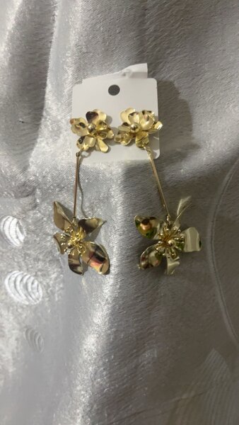 Boucle pendante