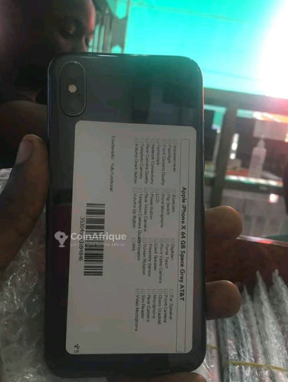 iPhone X - 64Go