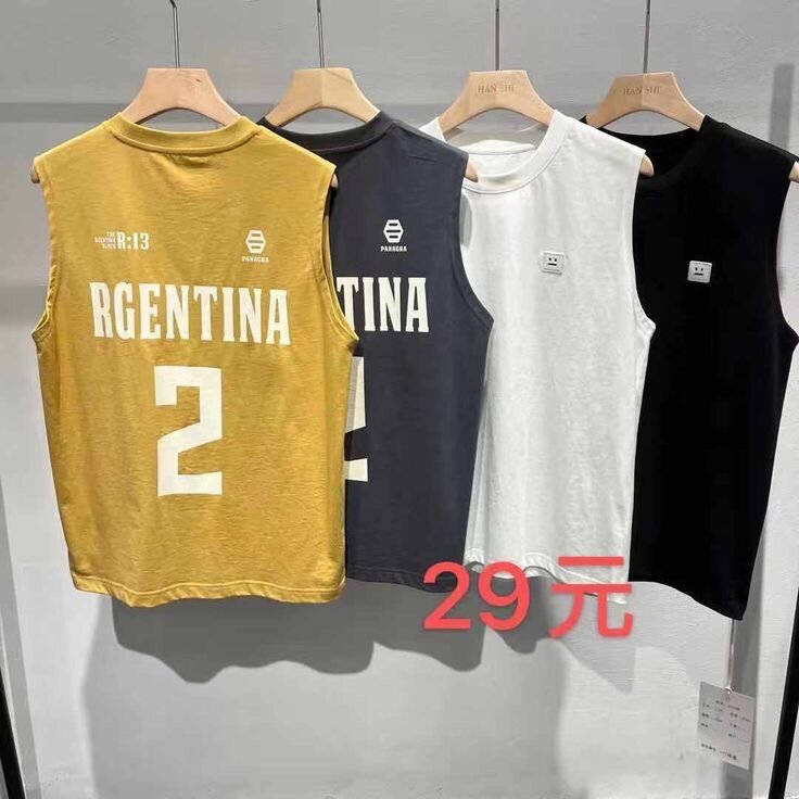 Mens top