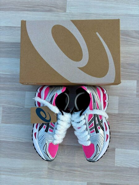 Paire de basket Asics