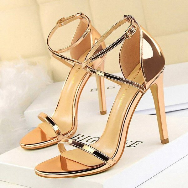 HEELS