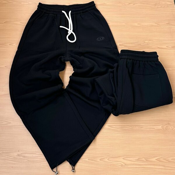 Thick joggers