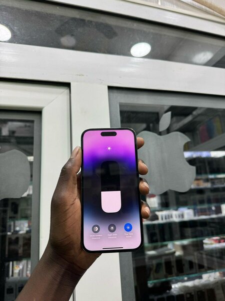 iPhone 14 pro 128g