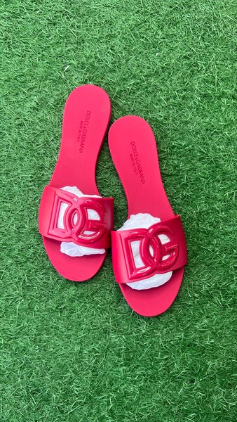 Womens slippers