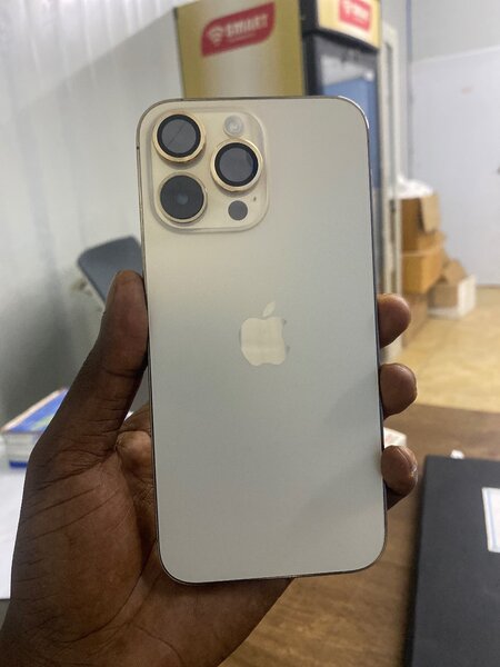 iPhone 14 pro Max