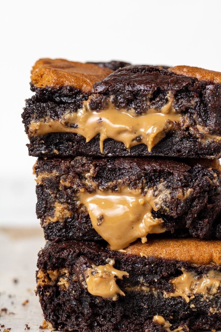 Double chocolate brownies with caramel filling and biscoff