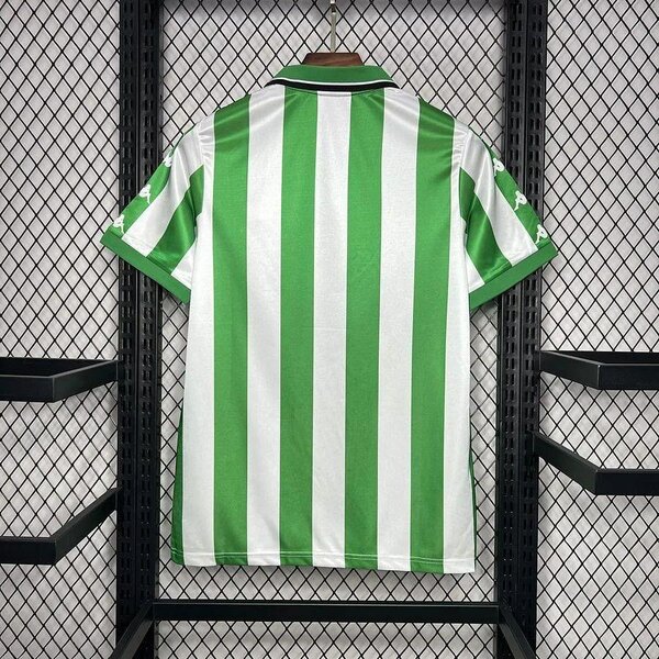 Maillot de football vert et blanc
