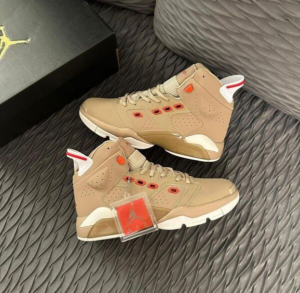 Fashion sneakers