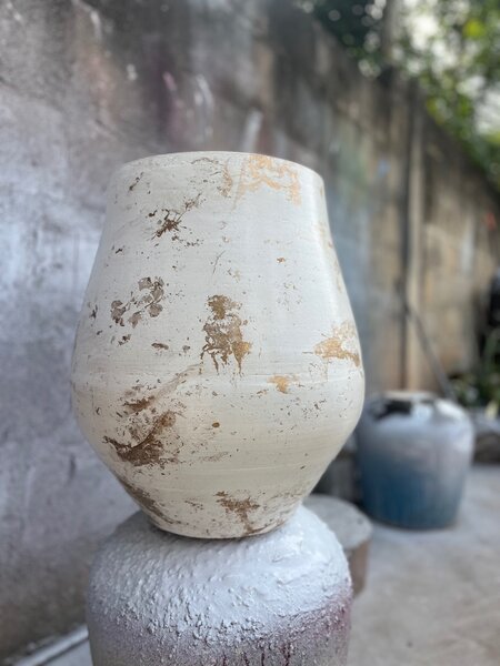 Flower pot