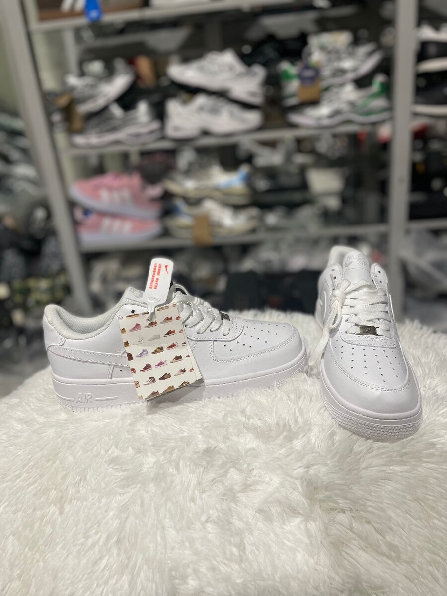 Chaussures Nike Air Force 1