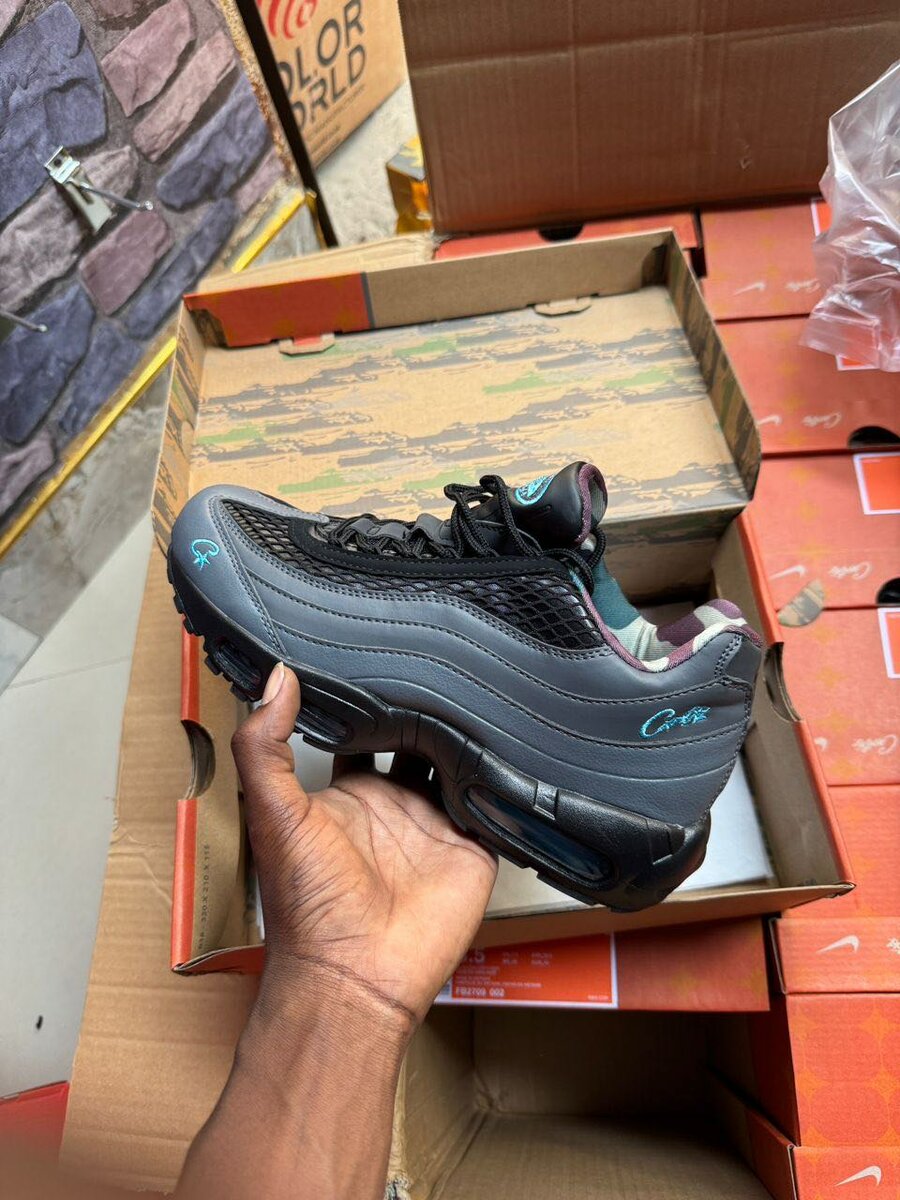 Corteiz shoe