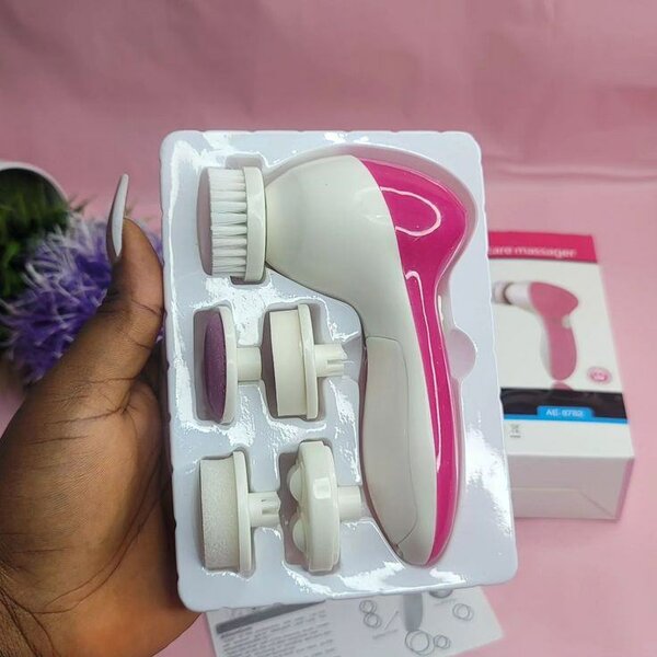 Brosse Nettoyante Beauté 5-en-1