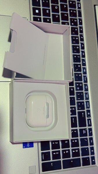 AirPods 3