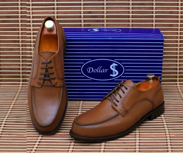 Soulier homme a lacet