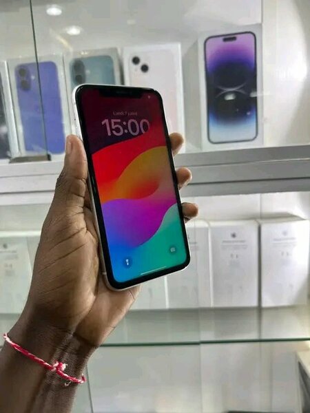 iPhone 11 Blanc 128Go